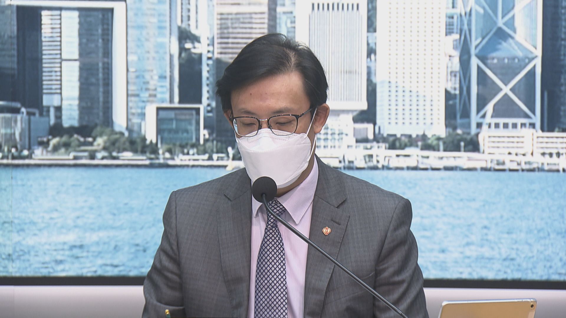 本港新增13074宗新冠病毒確診　多201人死亡