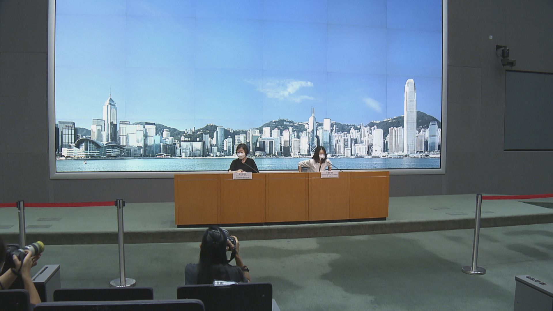 本港新增233宗新冠病毒確診個案