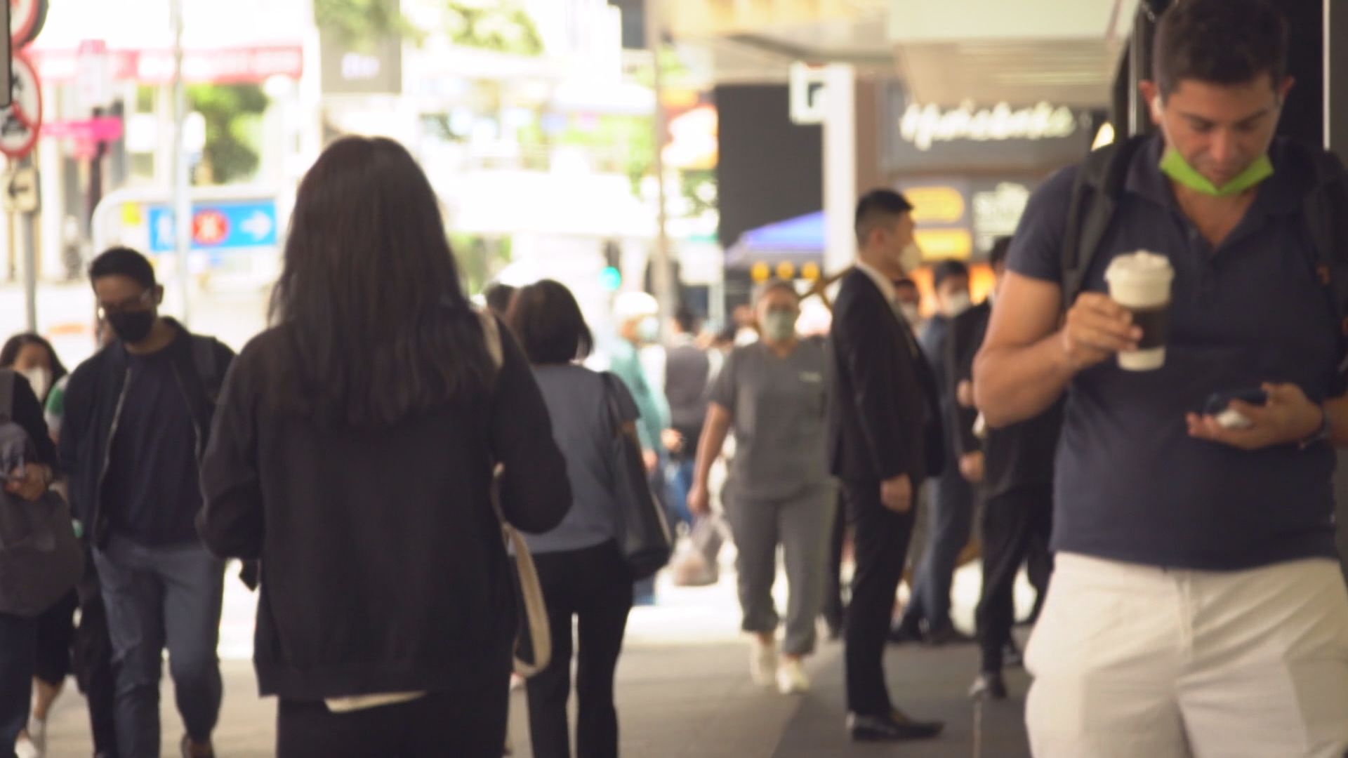 本港增8878宗新冠病毒確診　多16名患者離世