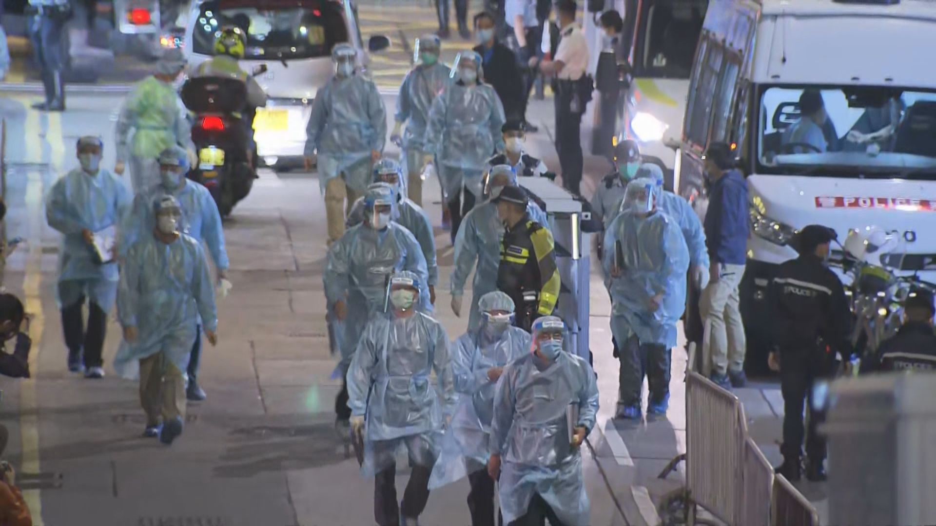 北角東發大廈A至D座圍封強檢　目標明早七時完成