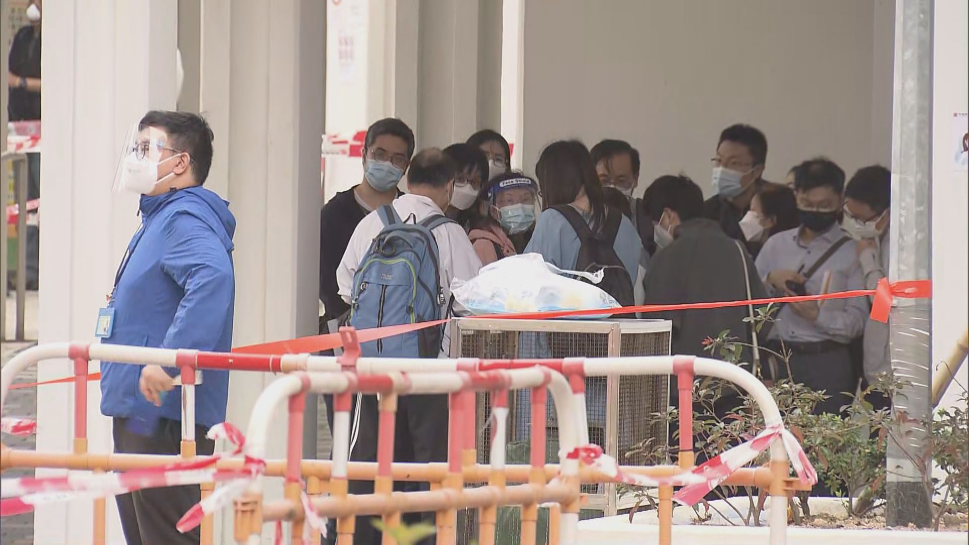 青衣、沙田及天水圍三幢大廈發現逾420宗初步陽性個案