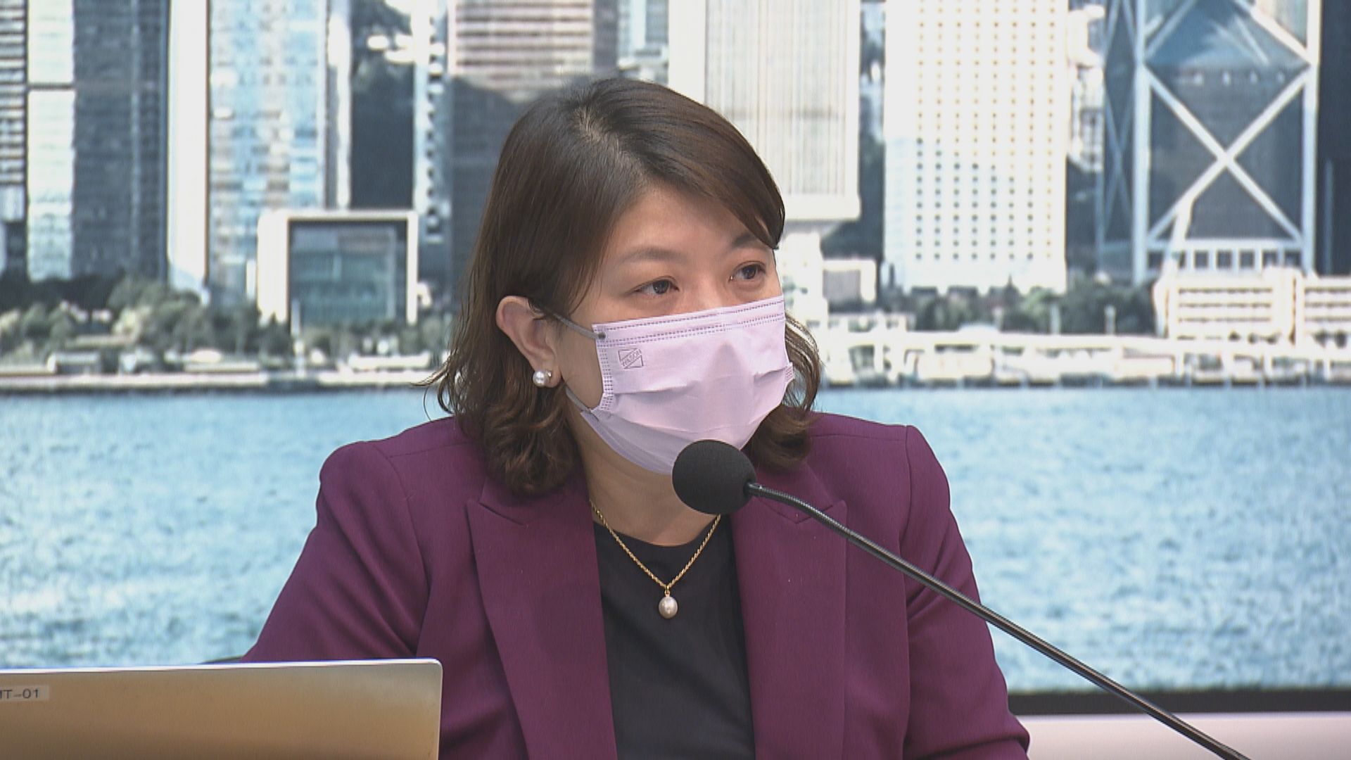社交距離措施下周四起放寬　政府將審視疫情走勢適時調整其他措施
