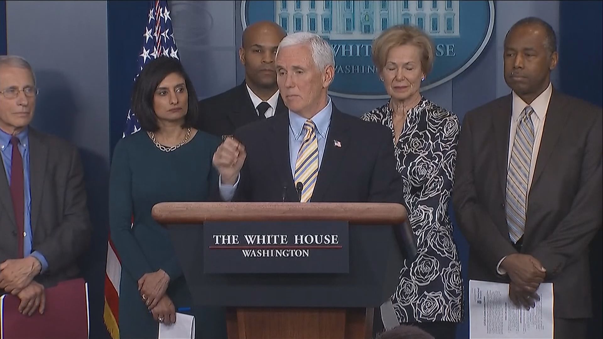 美國副總統彭斯幕僚確診染病