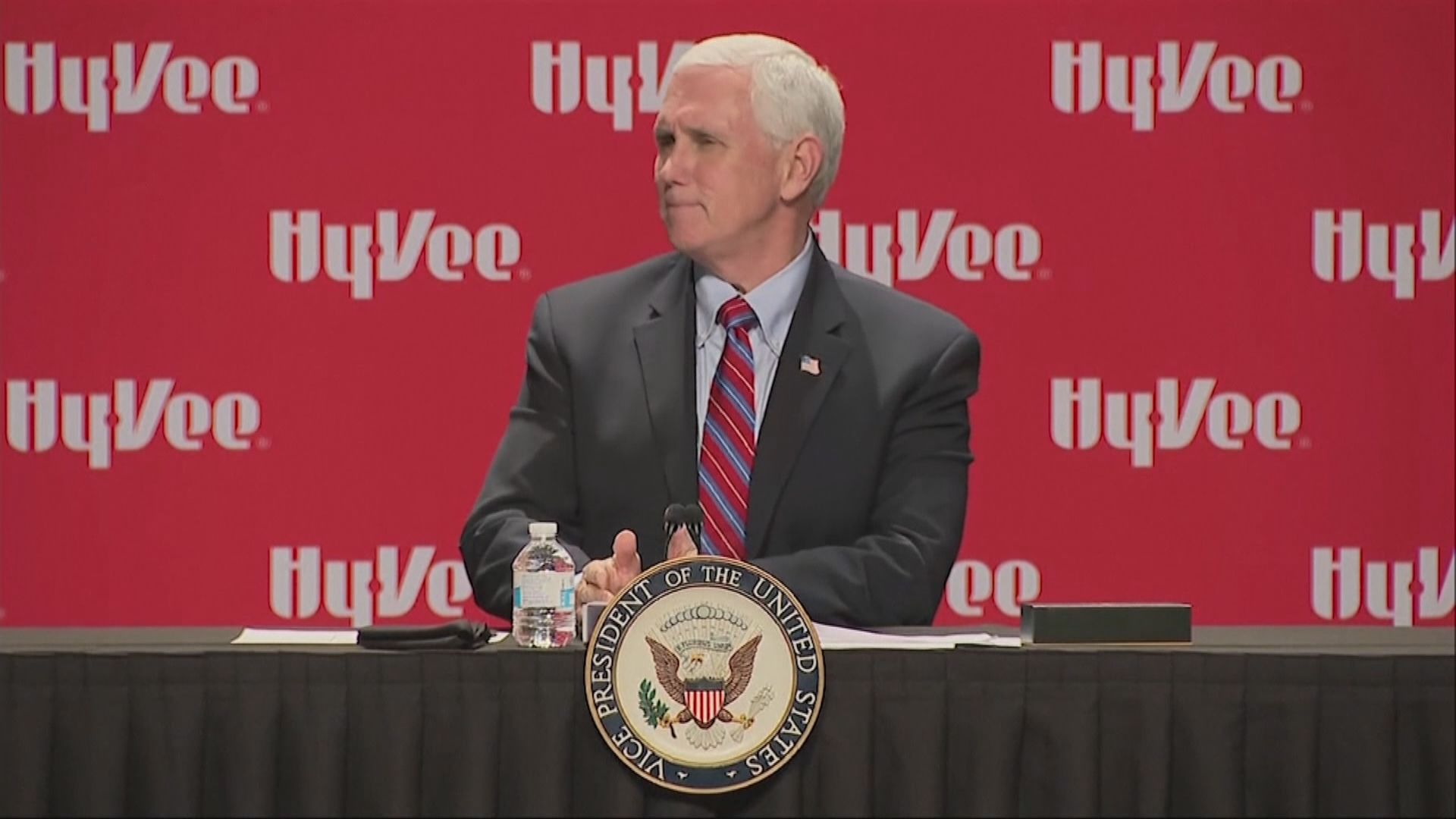 新聞秘書早前確診　惟彭斯不會自我隔離