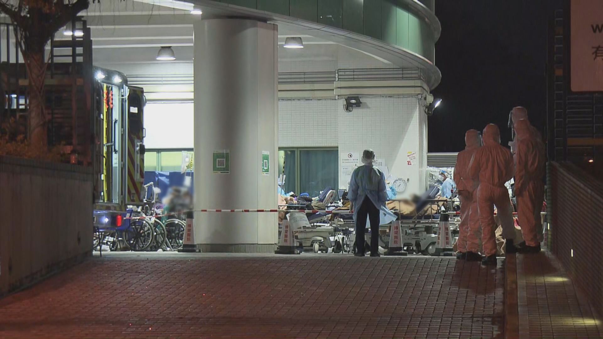 醫院病床不敷應用　部分確診病人須在戶外冒寒候診