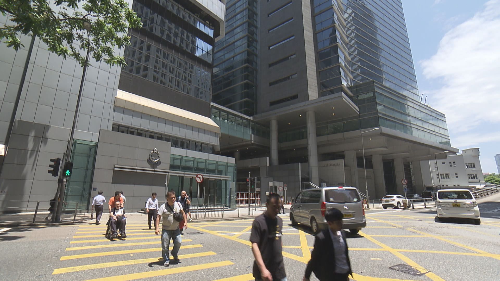 警方指初步確診女警曾到馬鞍山區學校派傳單