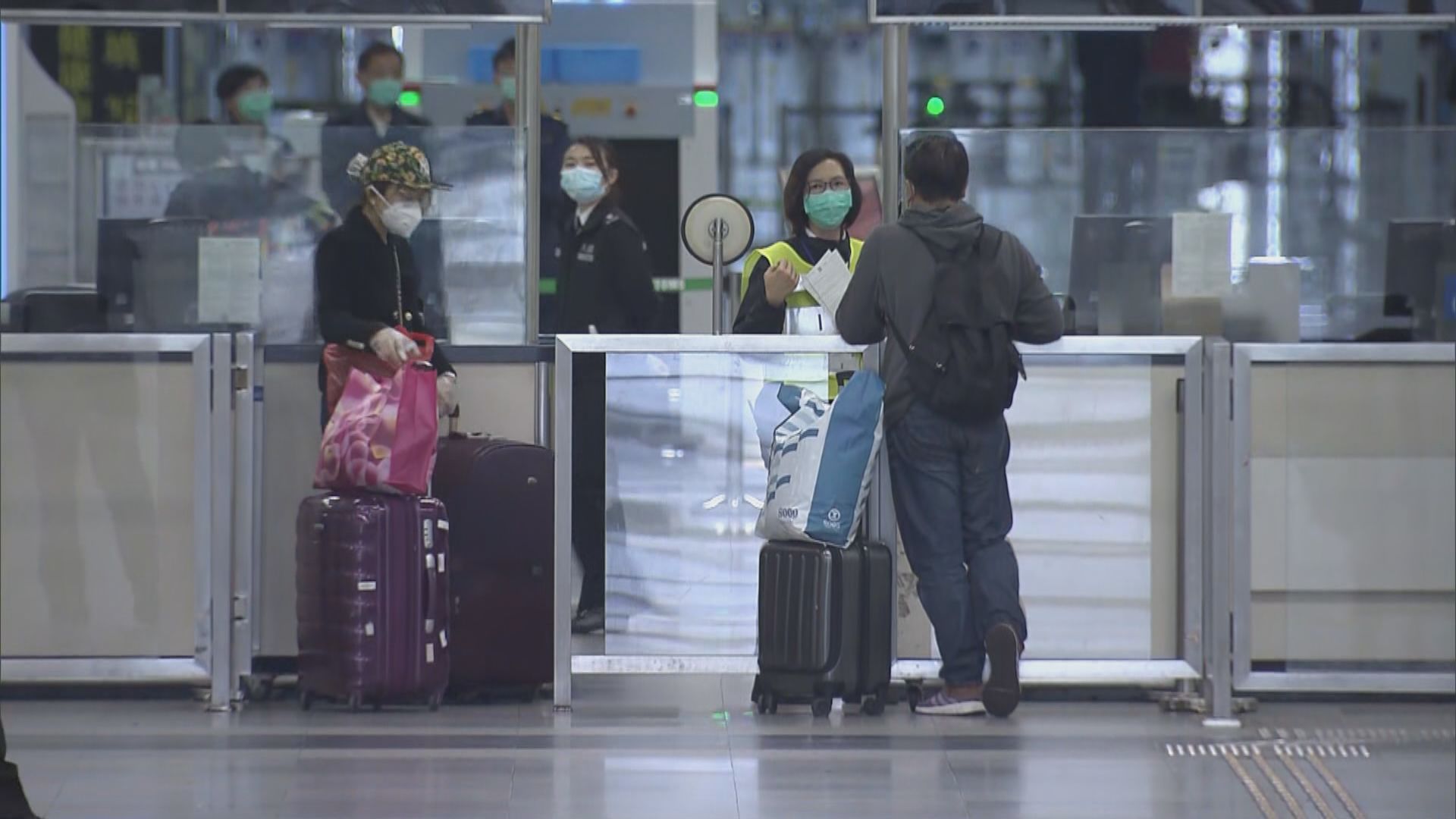 消息：一駐守深圳灣入境處男職員初步確診