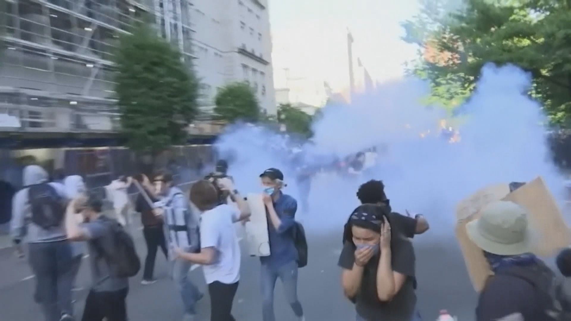 美國最少四個州有民眾示威後染新冠病毒