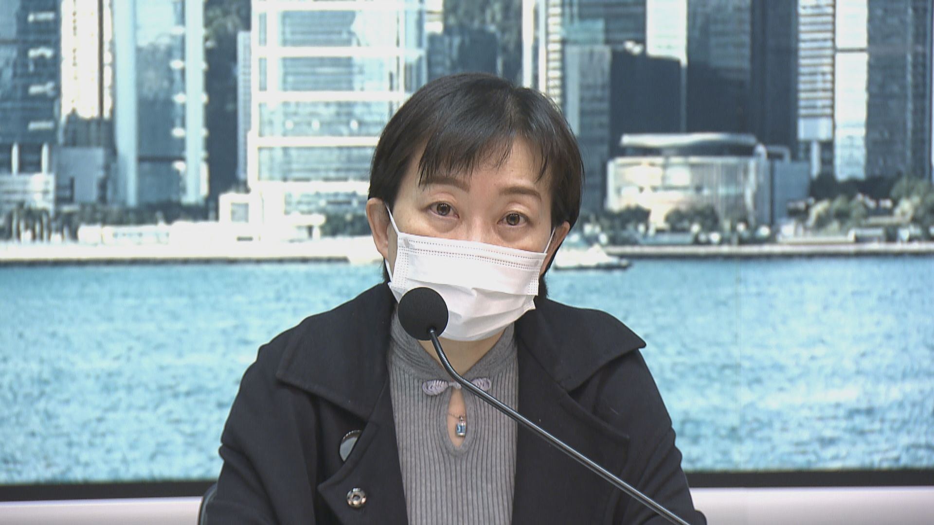 確診者密切接觸者即日起由隔離21日改為「14+7」