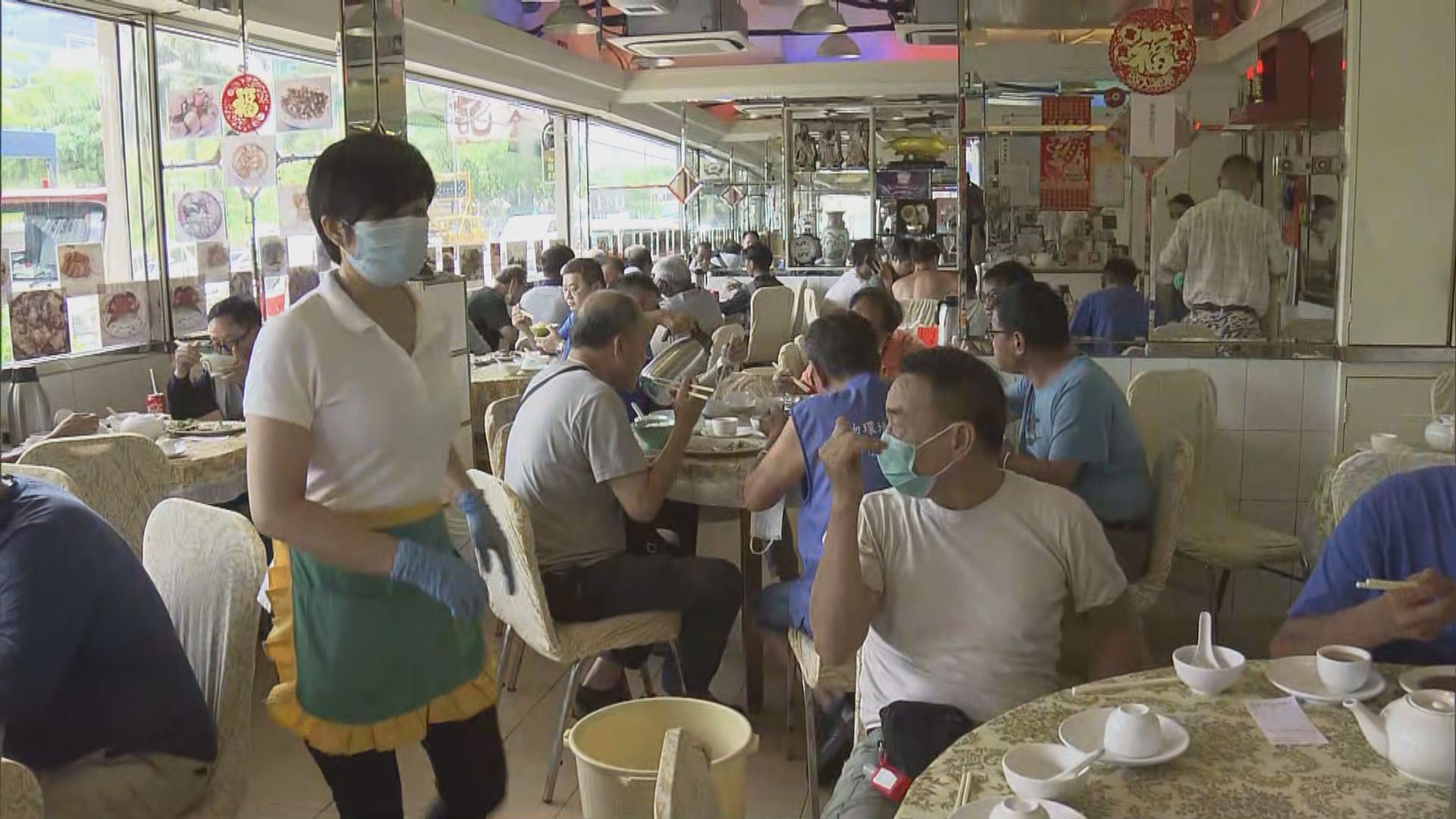 料確診個案陸續浮現　袁國勇：應馬上收緊食肆防疫措施