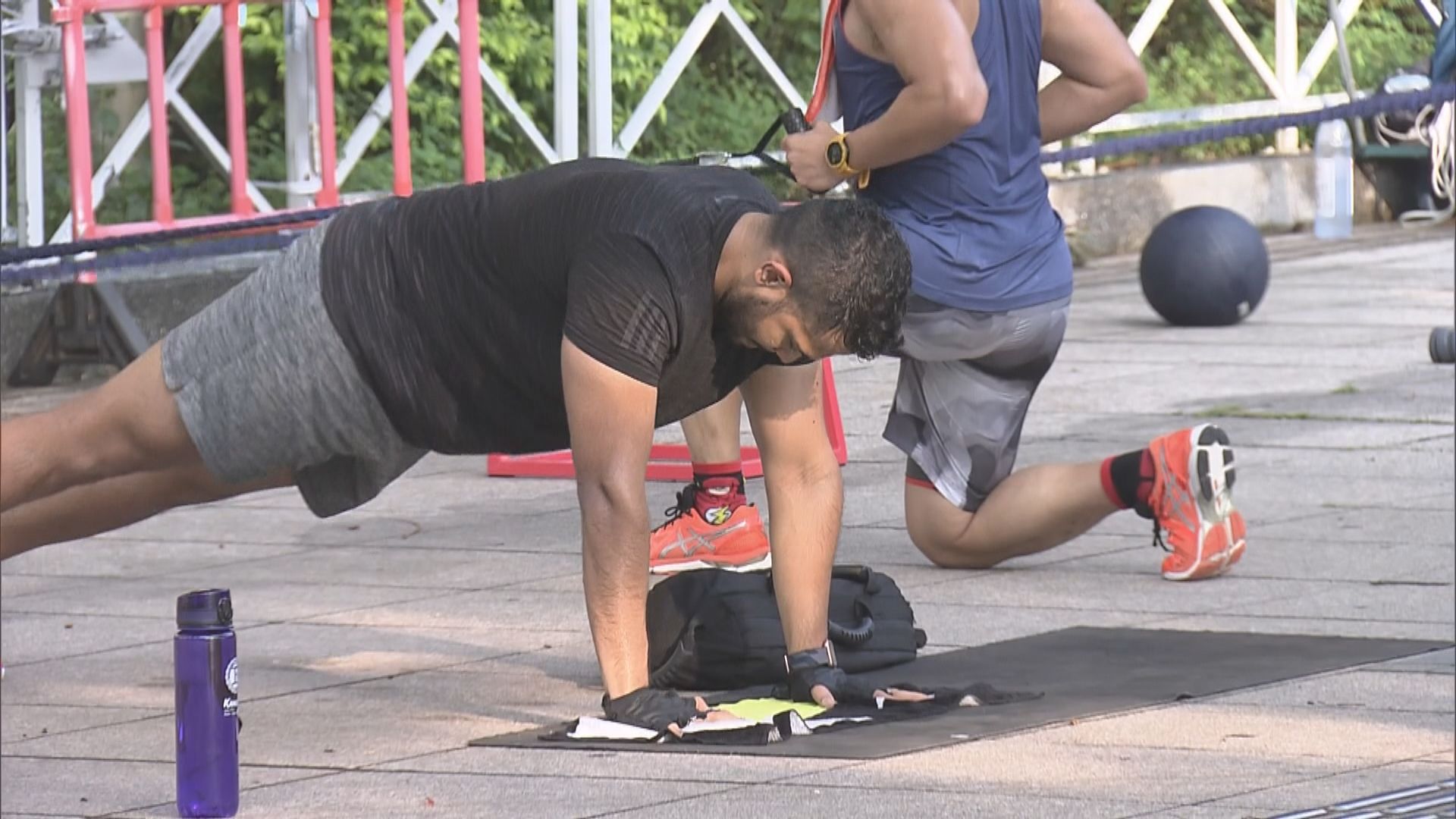 戶外戴口罩措施放寬　市民運動可鬆一鬆