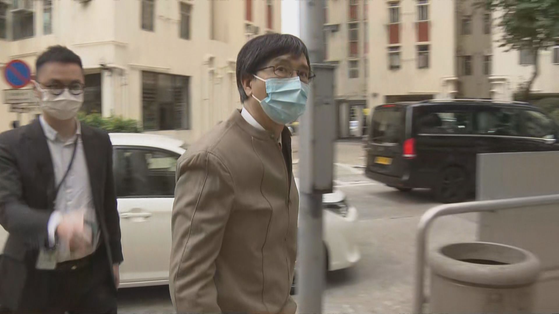 麗晶花園第六座至少七宗確診　袁國勇、黃加慶到場視察