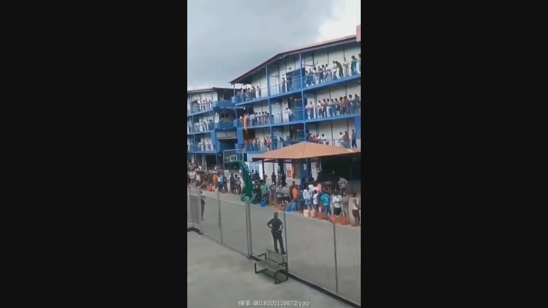 新加坡外勞宿舍出現感染群組　兩萬人要隔離