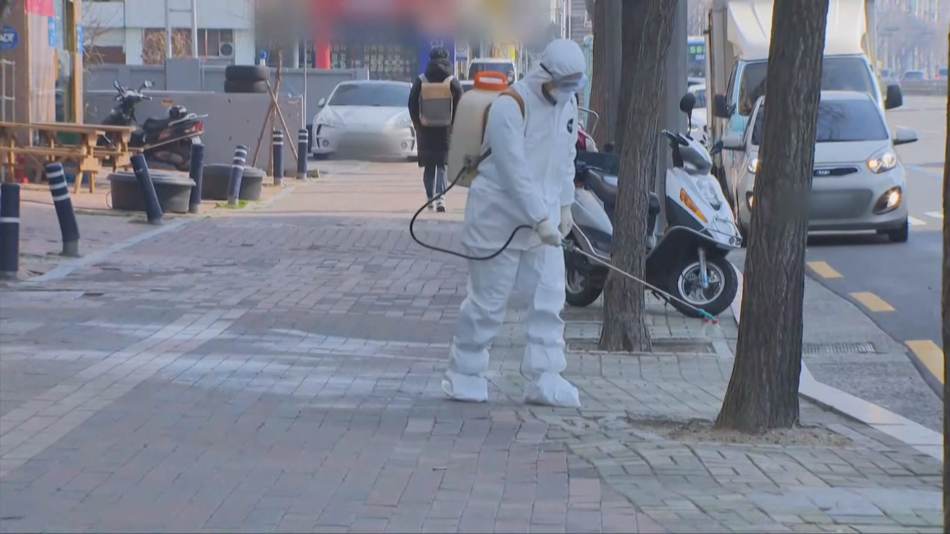 南韓增一百宗確診個案　首爾禁民眾市中心廣場集會