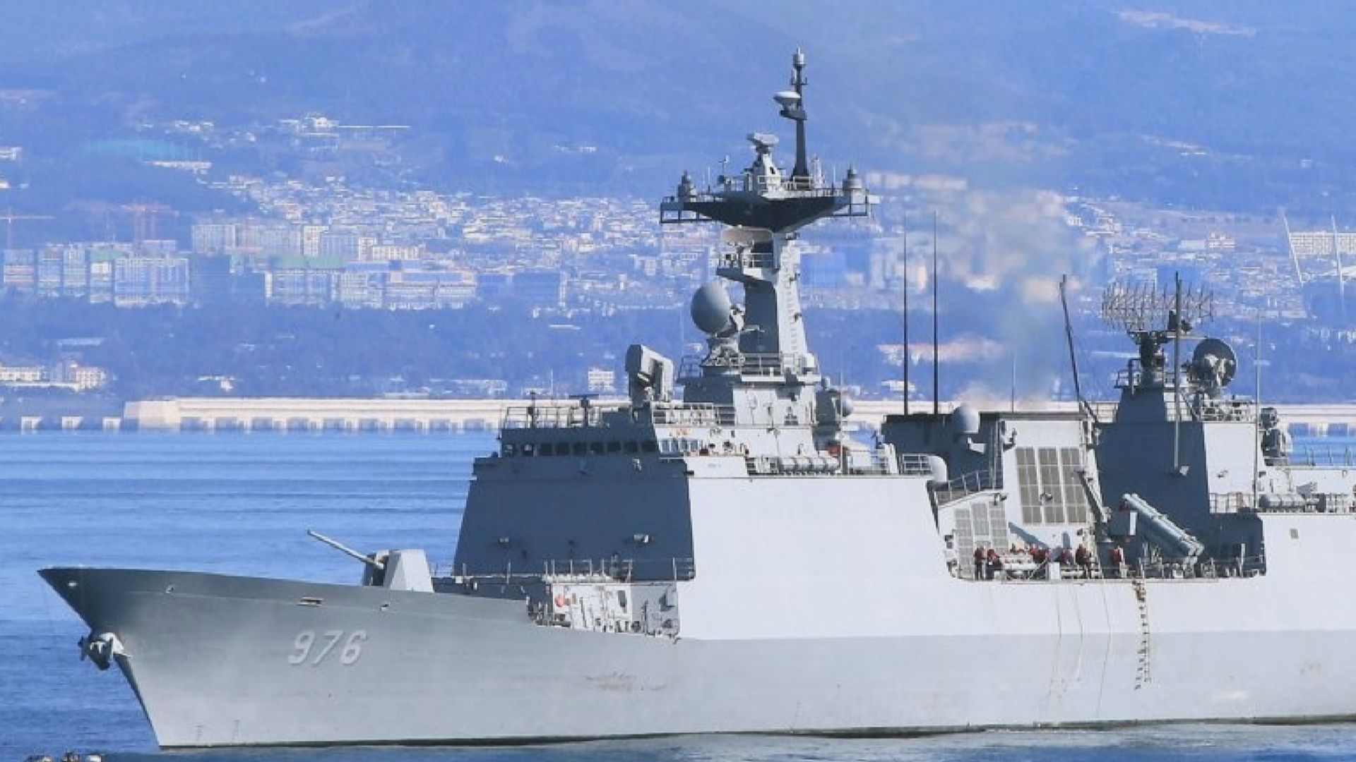 南韓文武大王號驅逐艦累計68人確診新冠病毒