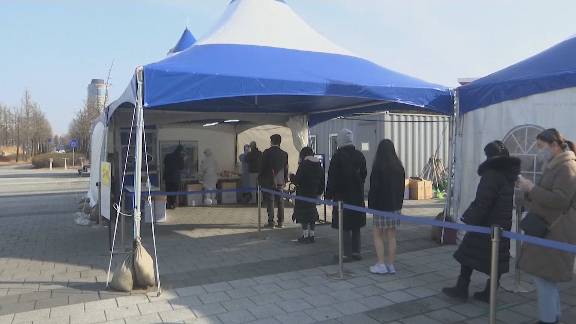 南韓新增確診回落至30萬宗以下　下周起聚會限制人數放寬至10人