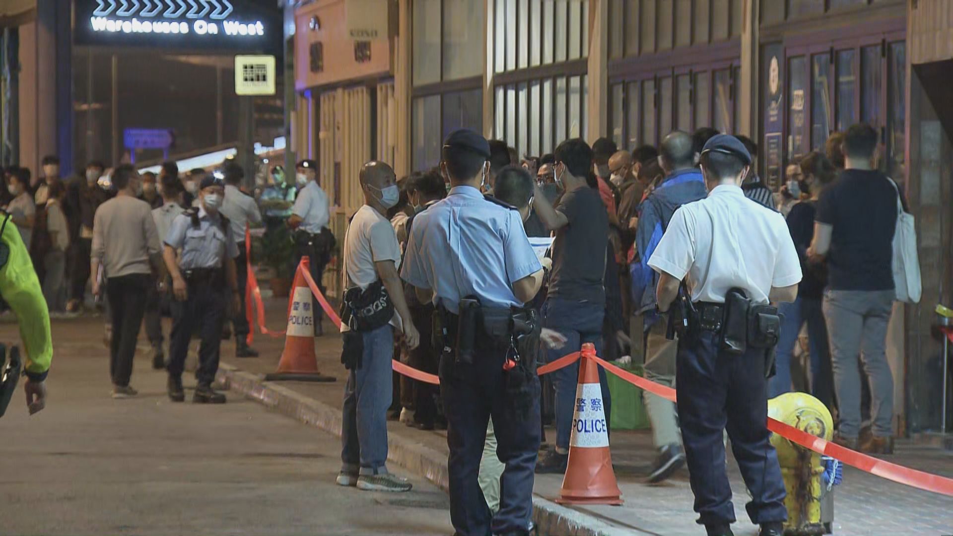 政府圍封西營盤均益大廈三期