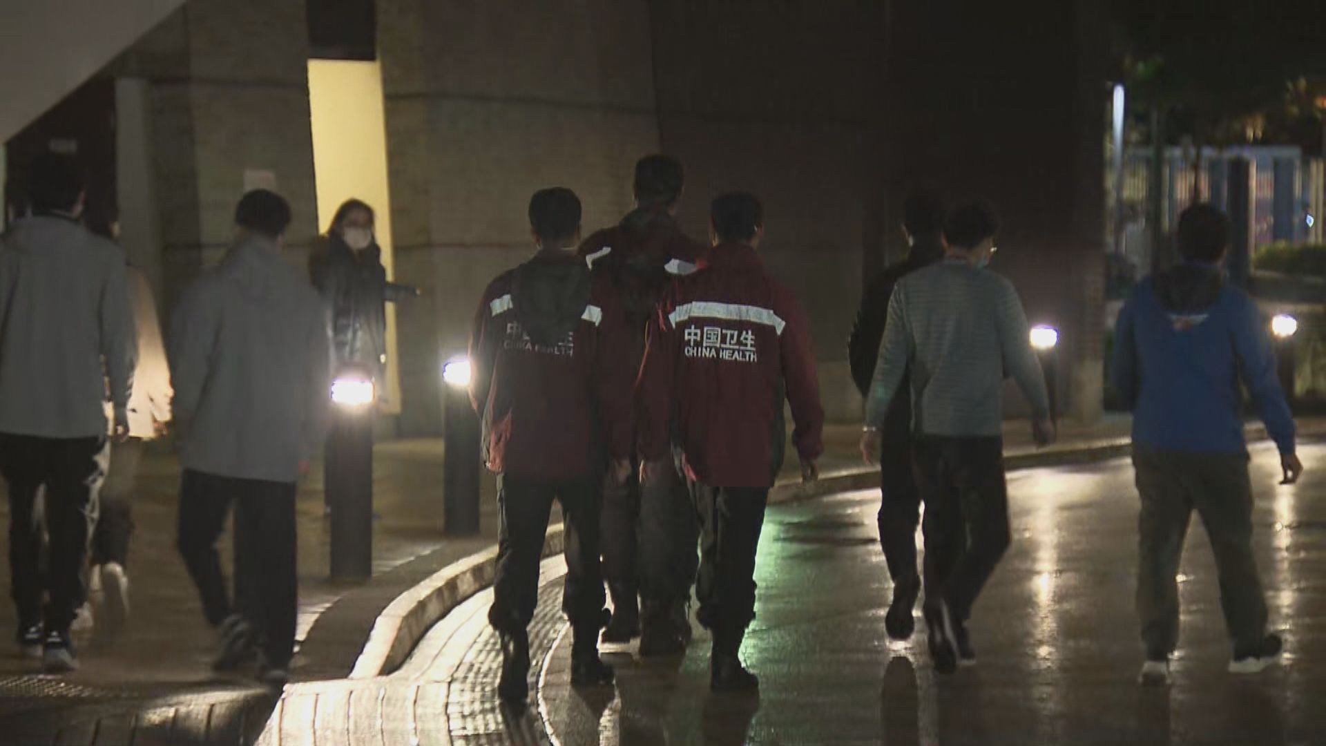 廣東省派出首批支援香港抗疫專家組及檢測車來港