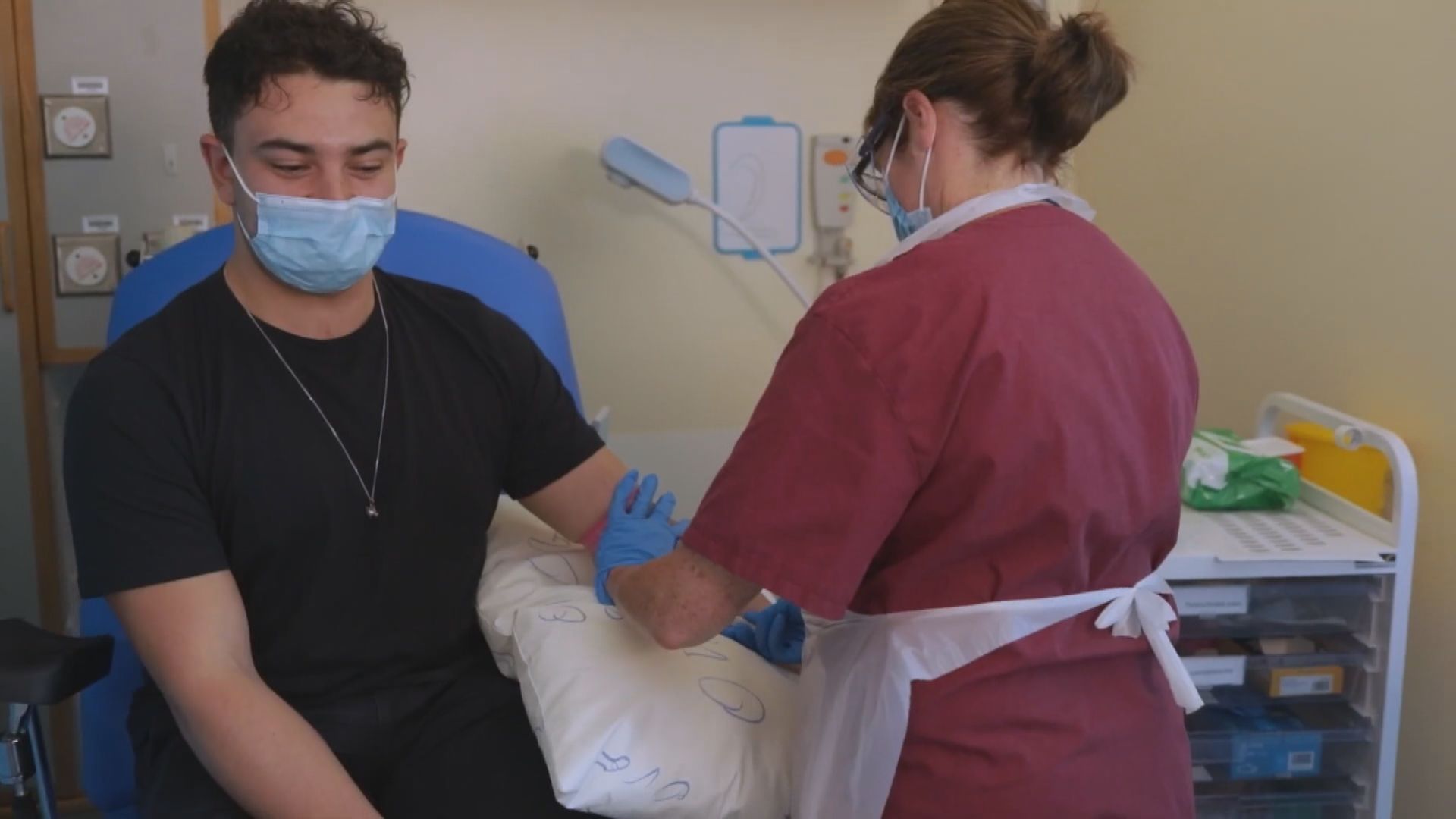 英國指新冠病毒人體試驗安全