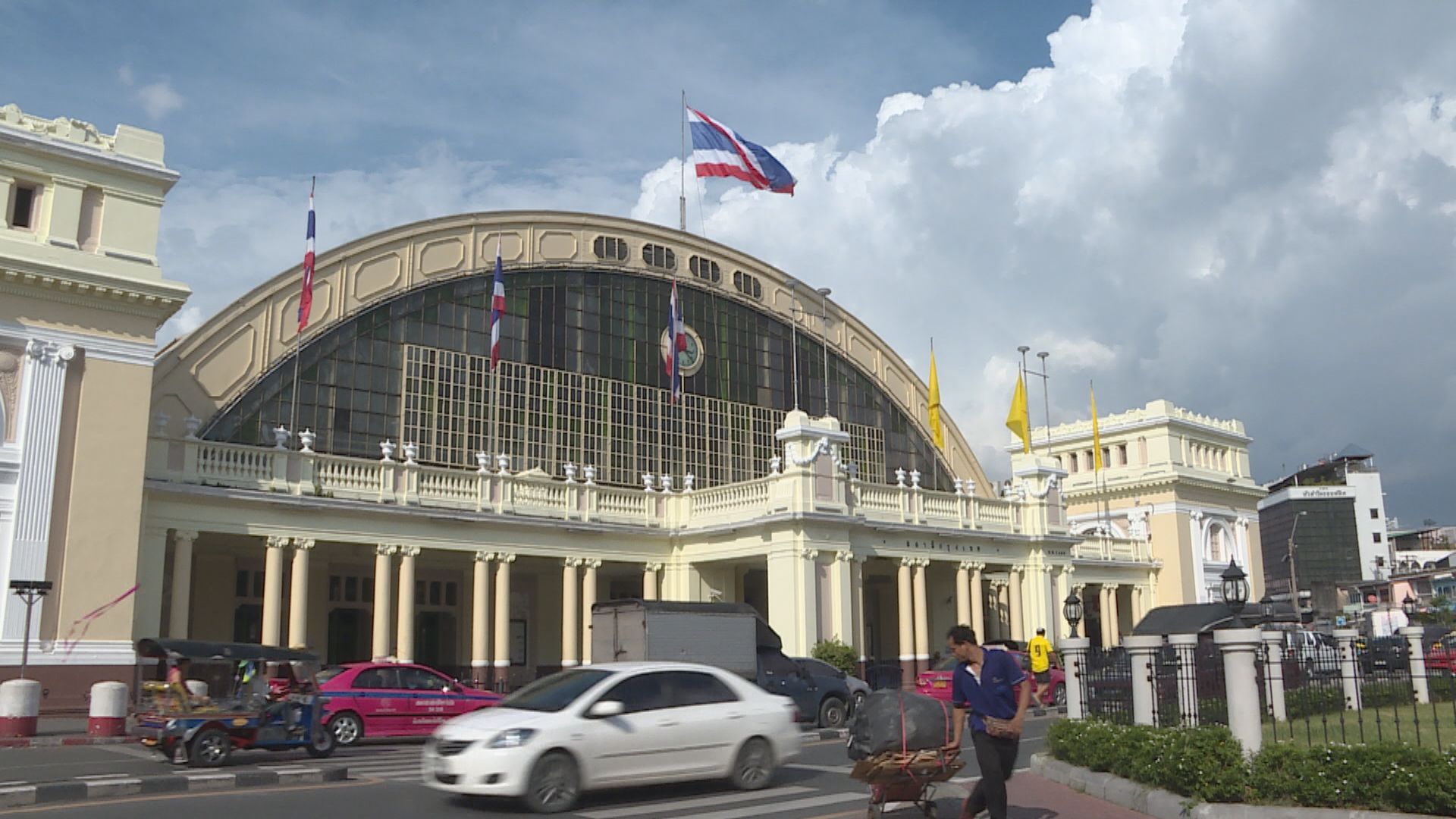 泰國曼谷周一起禁堂食　為期30天