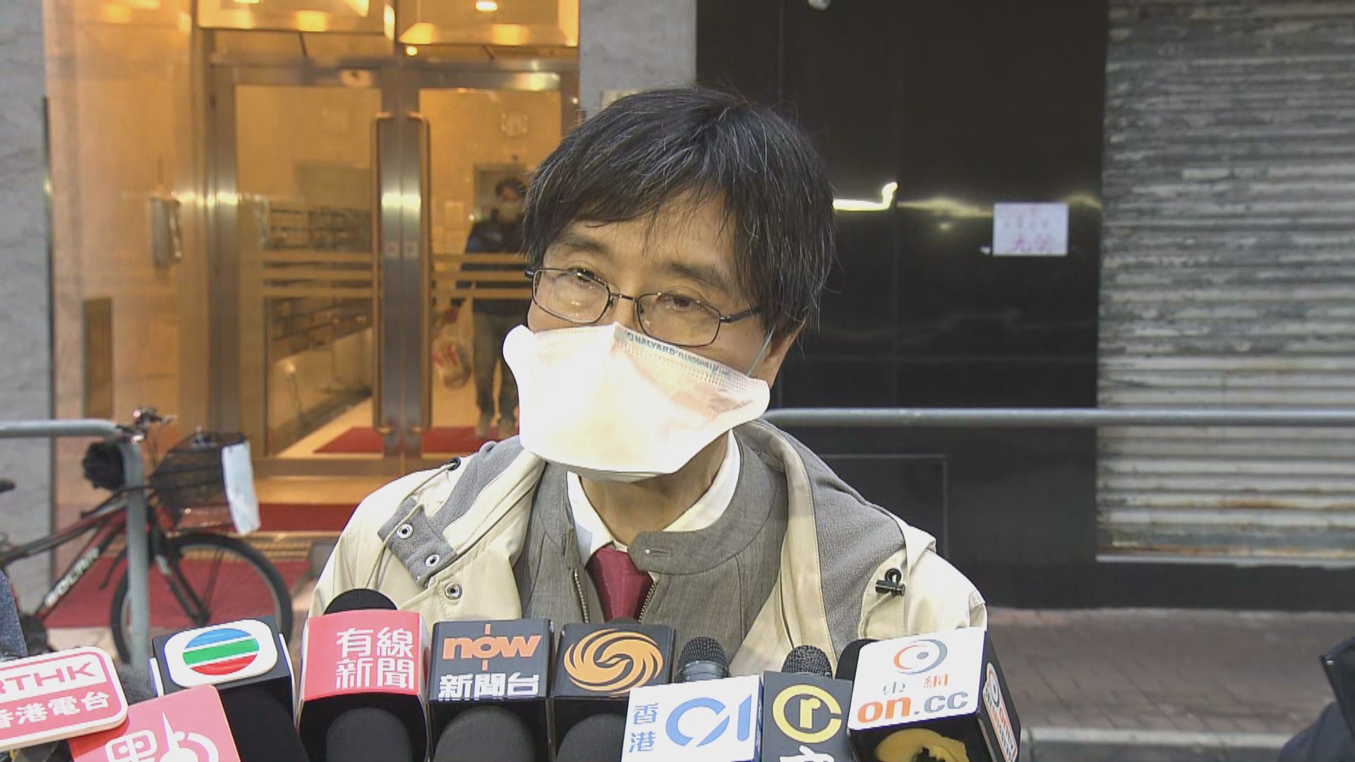 大埔美新大廈五樓及十樓D室垂直傳播　六至廿四樓D室須撤離