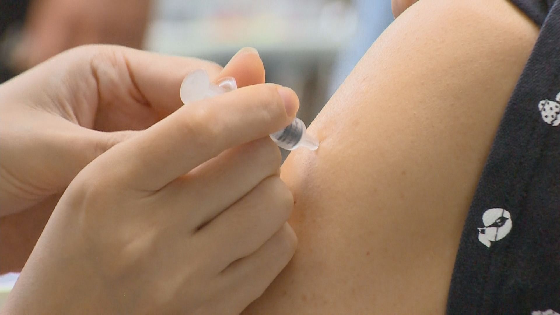 蔡英文接種本土新冠疫苗　20歲或以上人士可接種