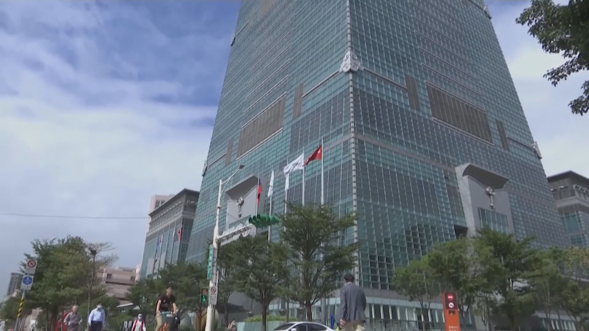 台灣新增382宗新冠本土個案　再創今年單日新高