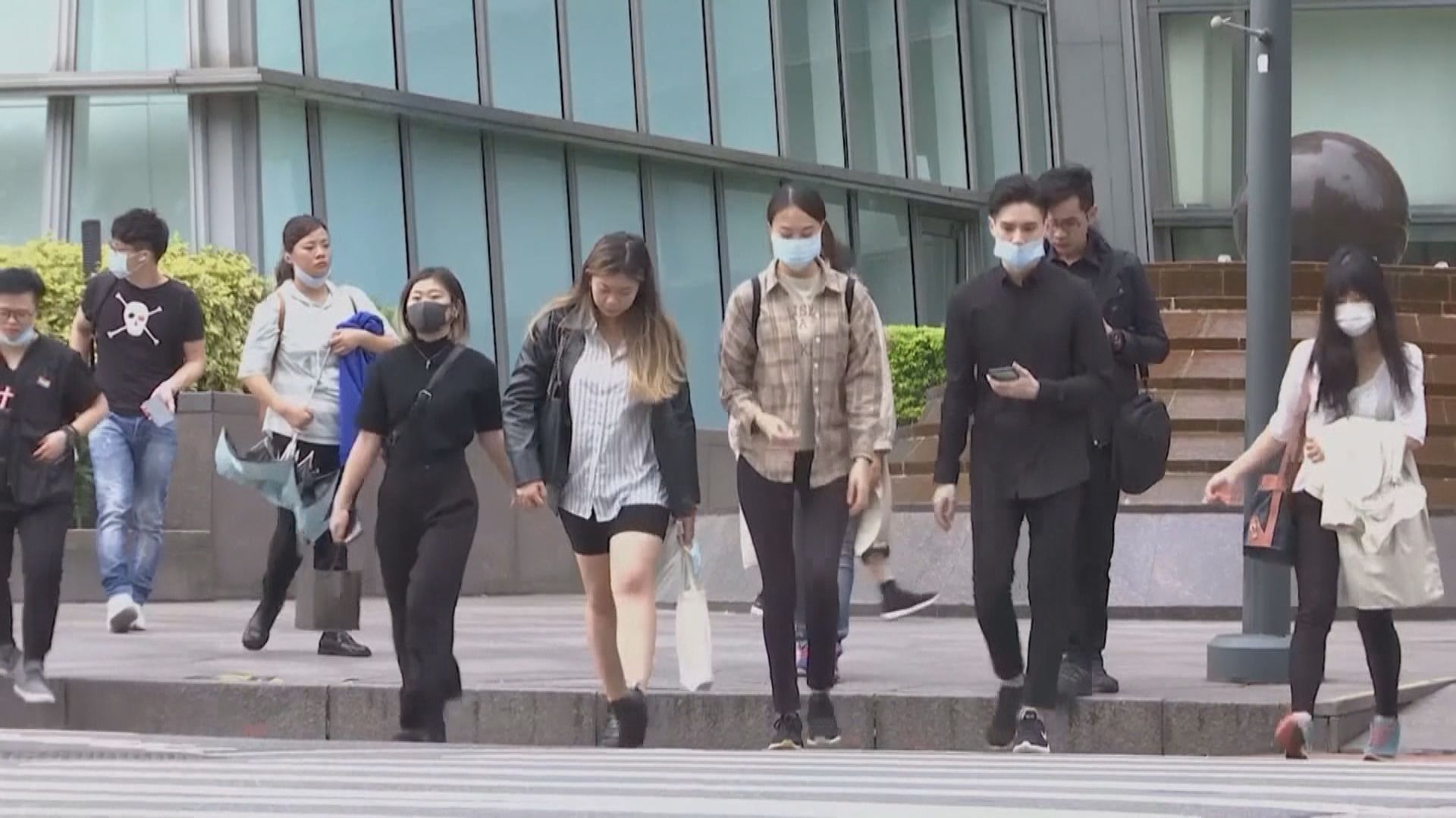 入境台灣旅客下周二起自主防疫期間外出不用做快測