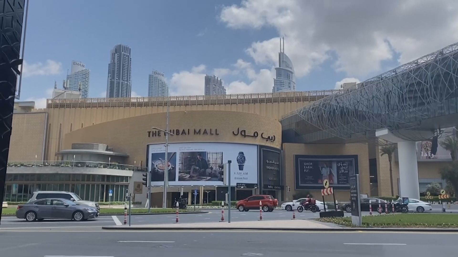 阿聯酋本月十日起禁止未接種疫苗加強劑人士出國