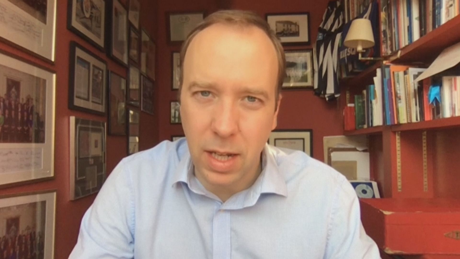 英衞生大臣籲醫護人員勿濫用防護裝備