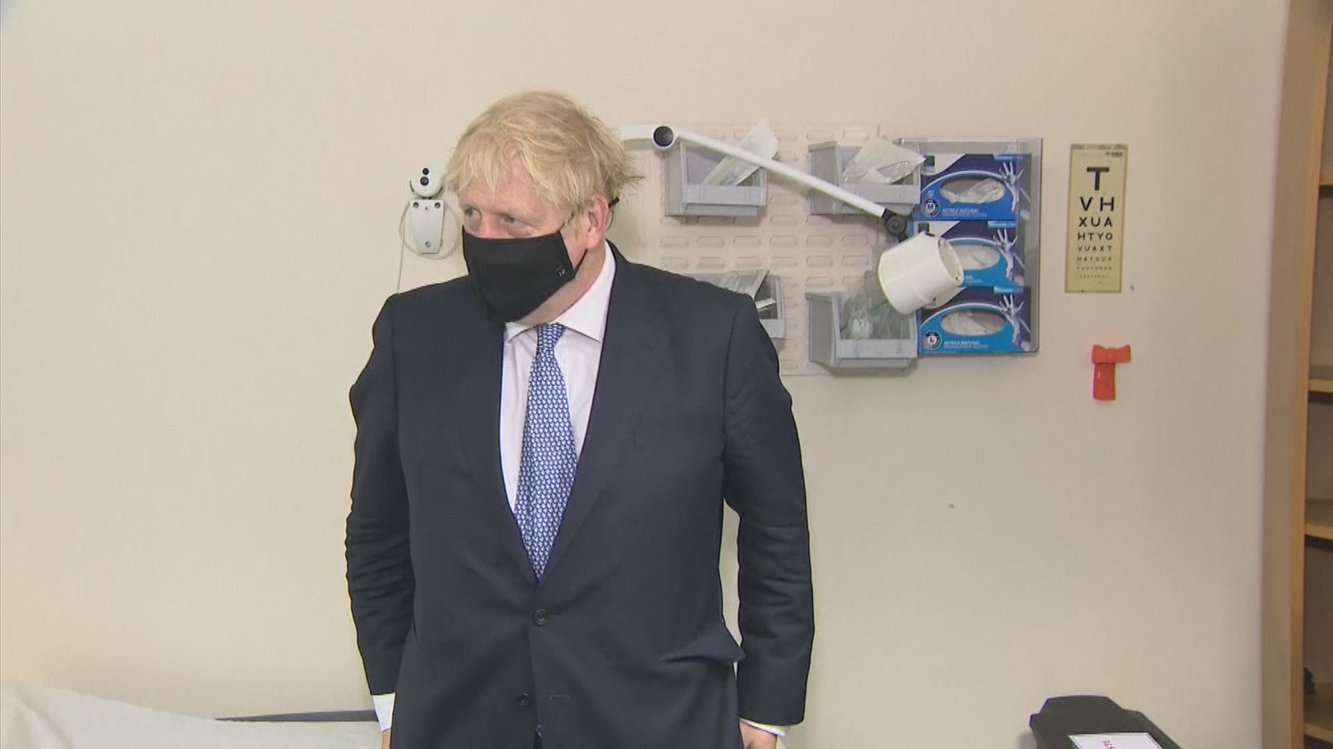 約翰遜承認當局於疫情早期並不了解病毒