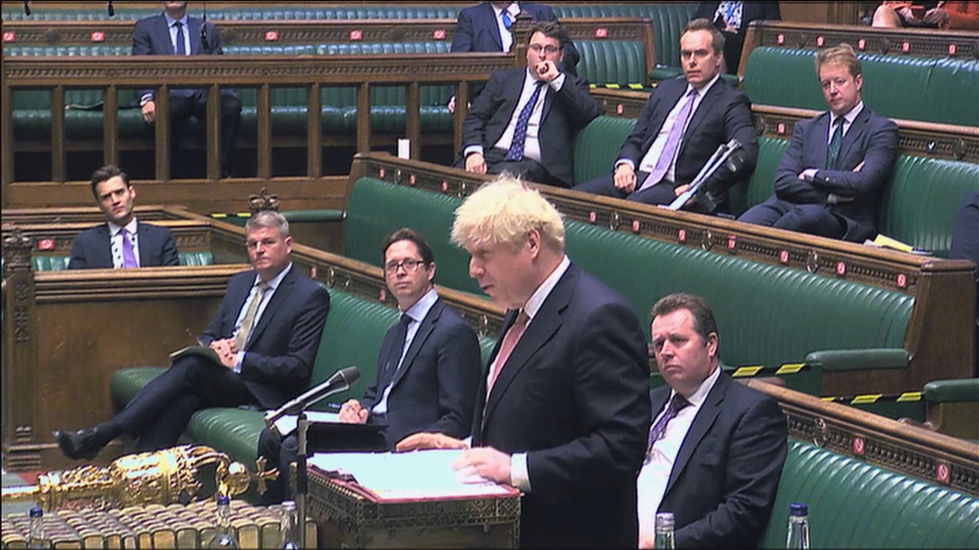 英國確診者續增　約翰遜稱措施正確