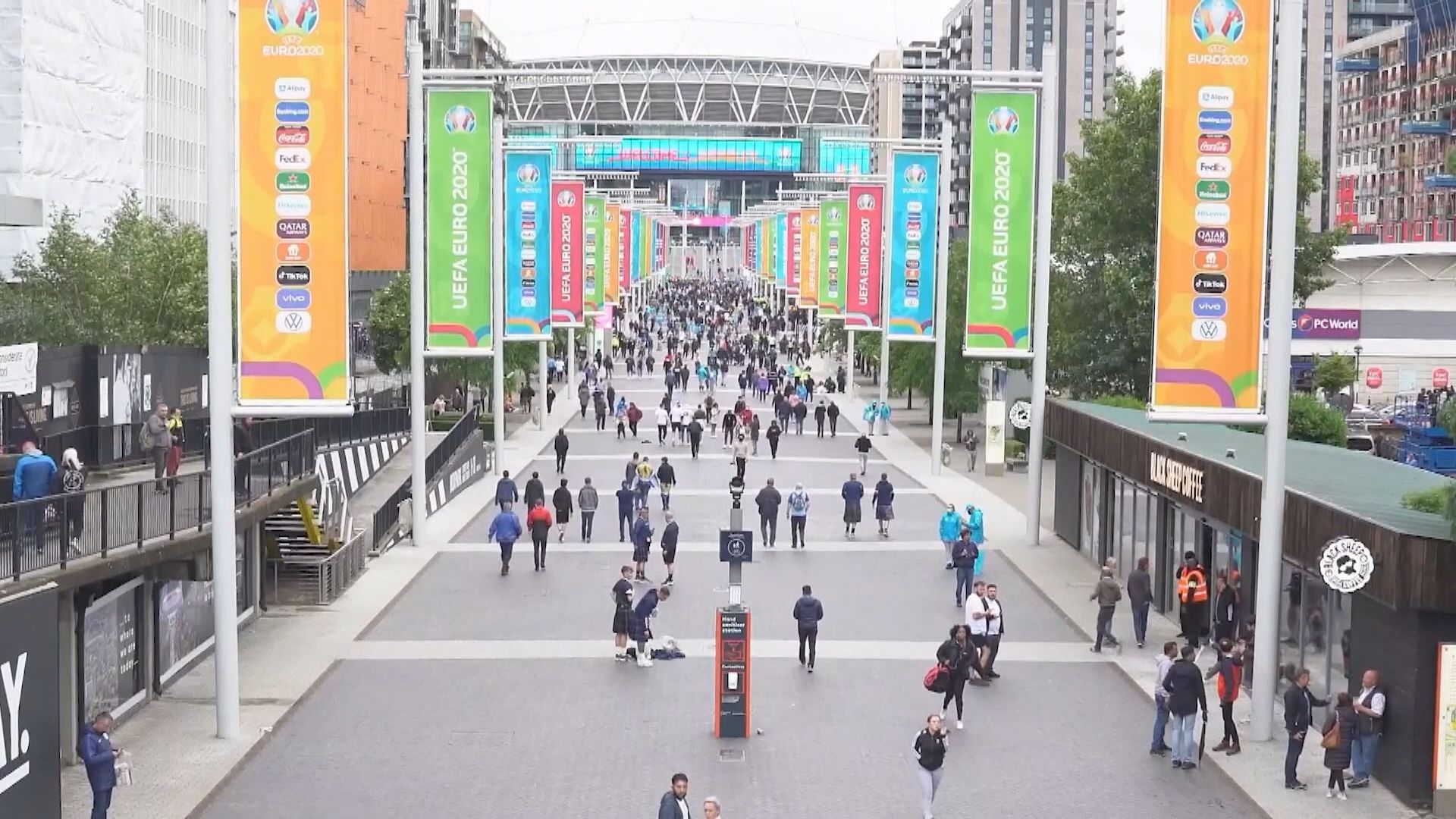 英國新增逾26000宗確診　一月底以來新高