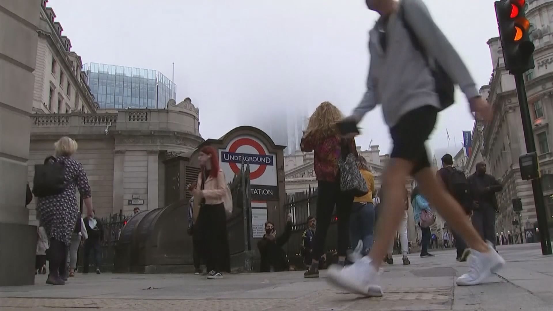 英揆：疫情遠未結束　民眾應學習與病毒共存