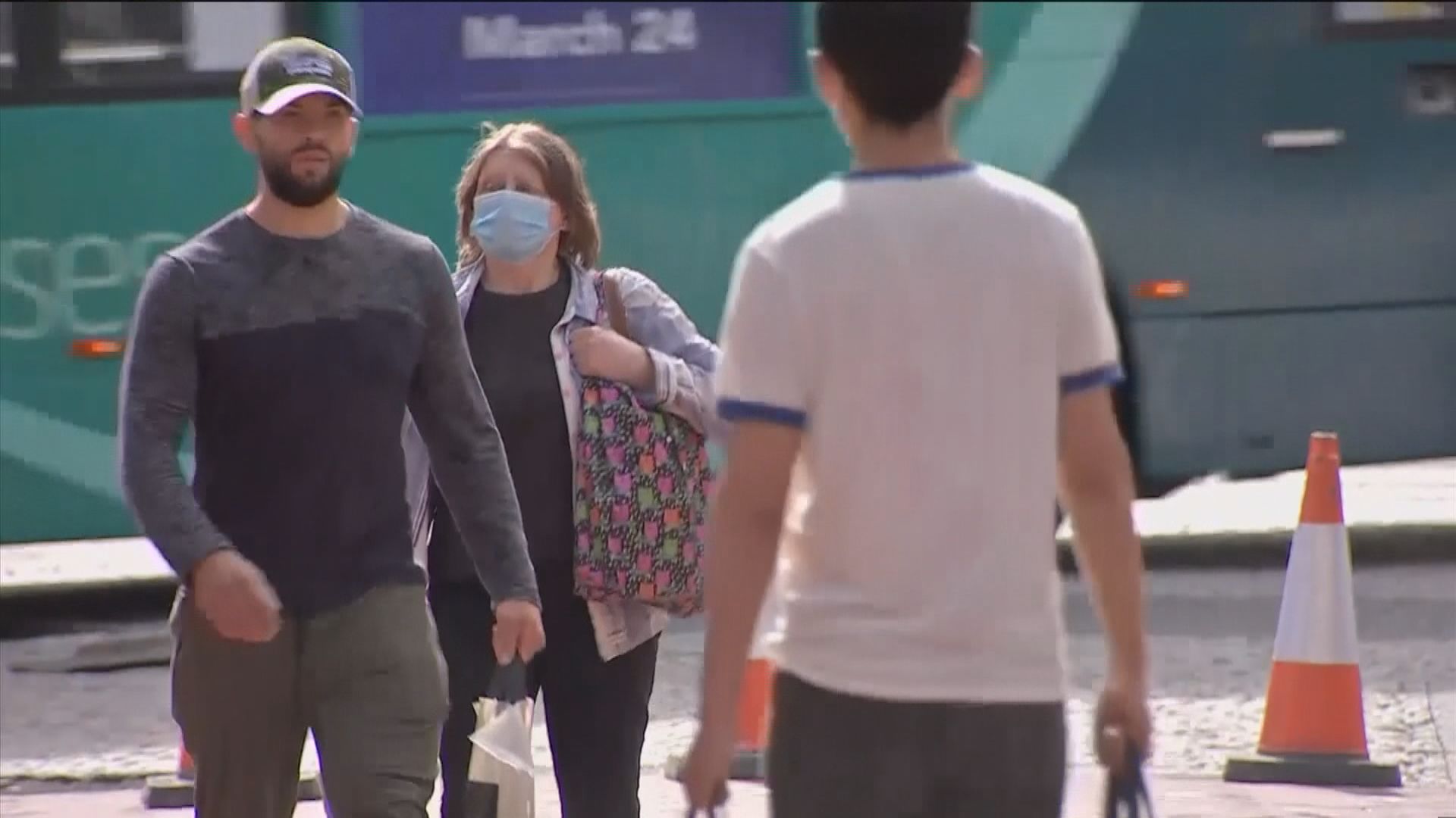 英國新冠病毒確診個案連續五天下跌