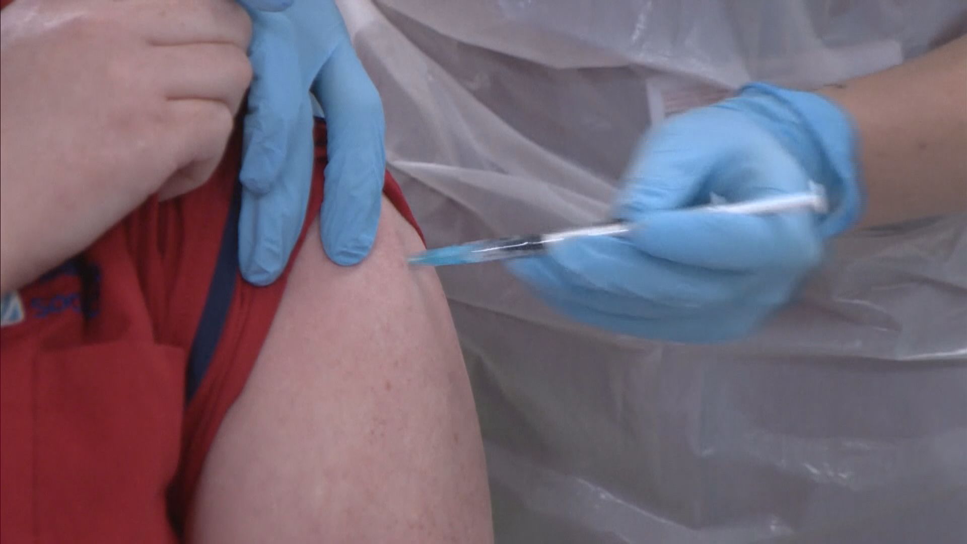 英國將為16至17歲青年接種新冠疫苗