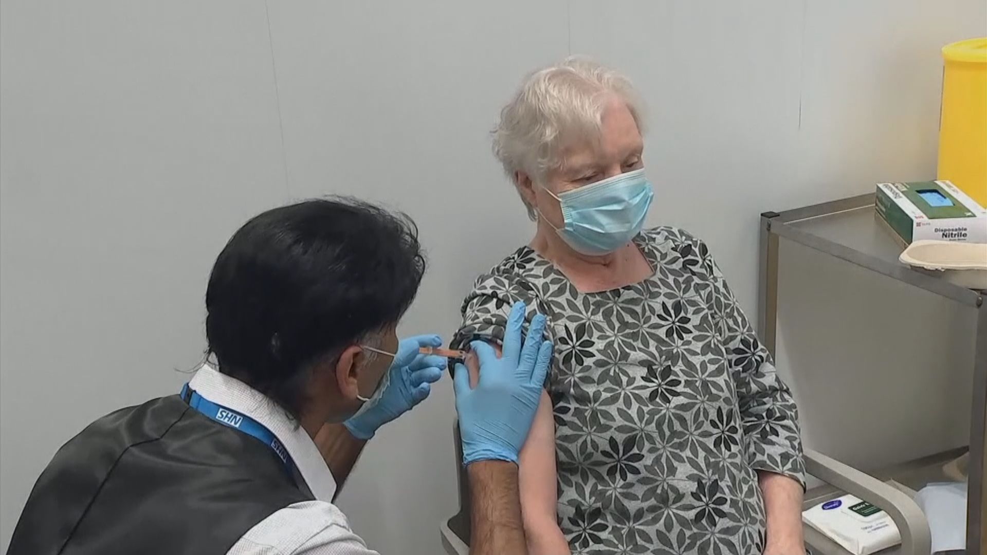 英國新增近四萬宗確診單日破紀錄逾32萬人注射疫苗