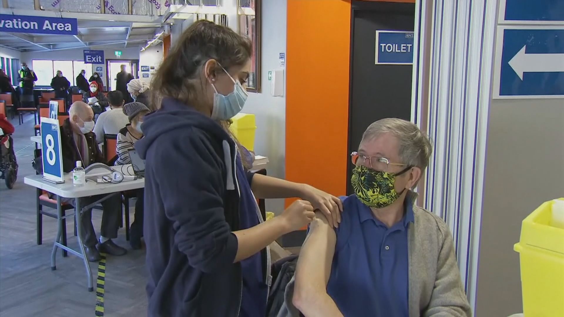 英國新冠病毒疫情累計死亡人數突破十五萬