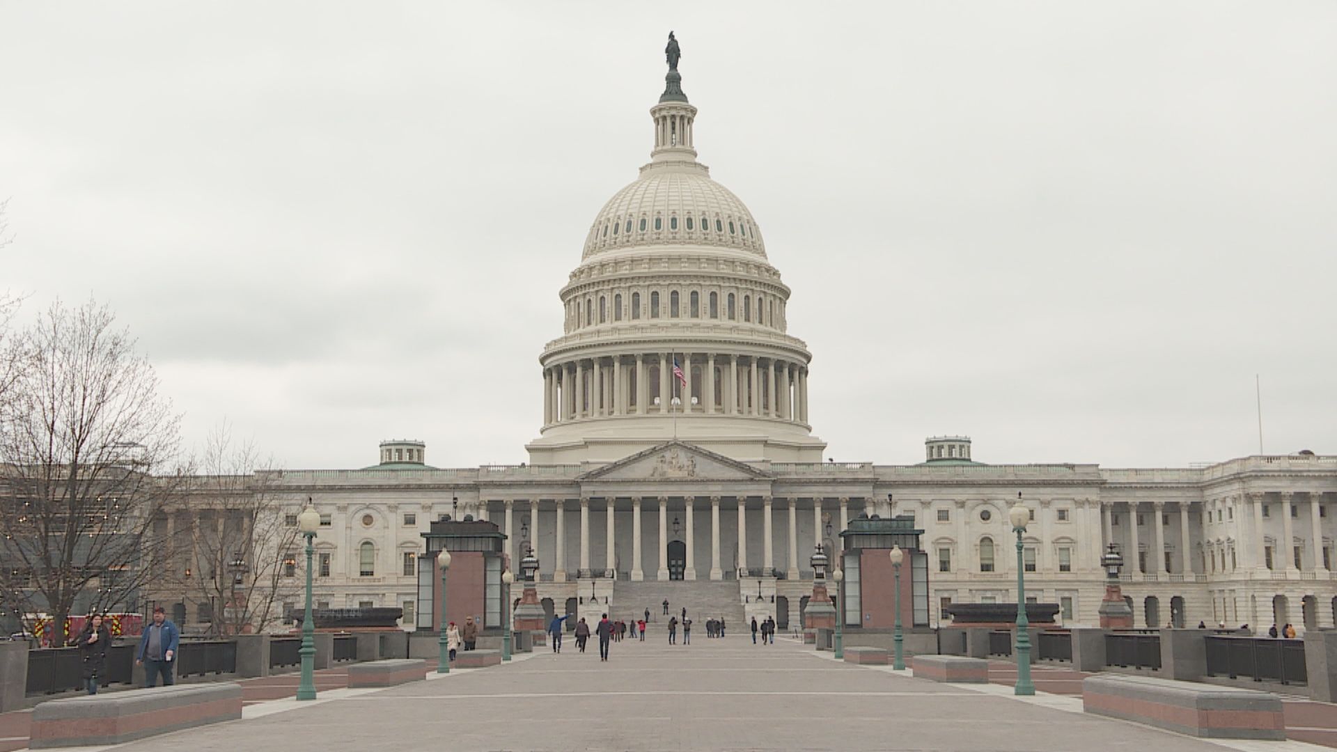 美國眾議院通過緊急撥款83億美元抗疫