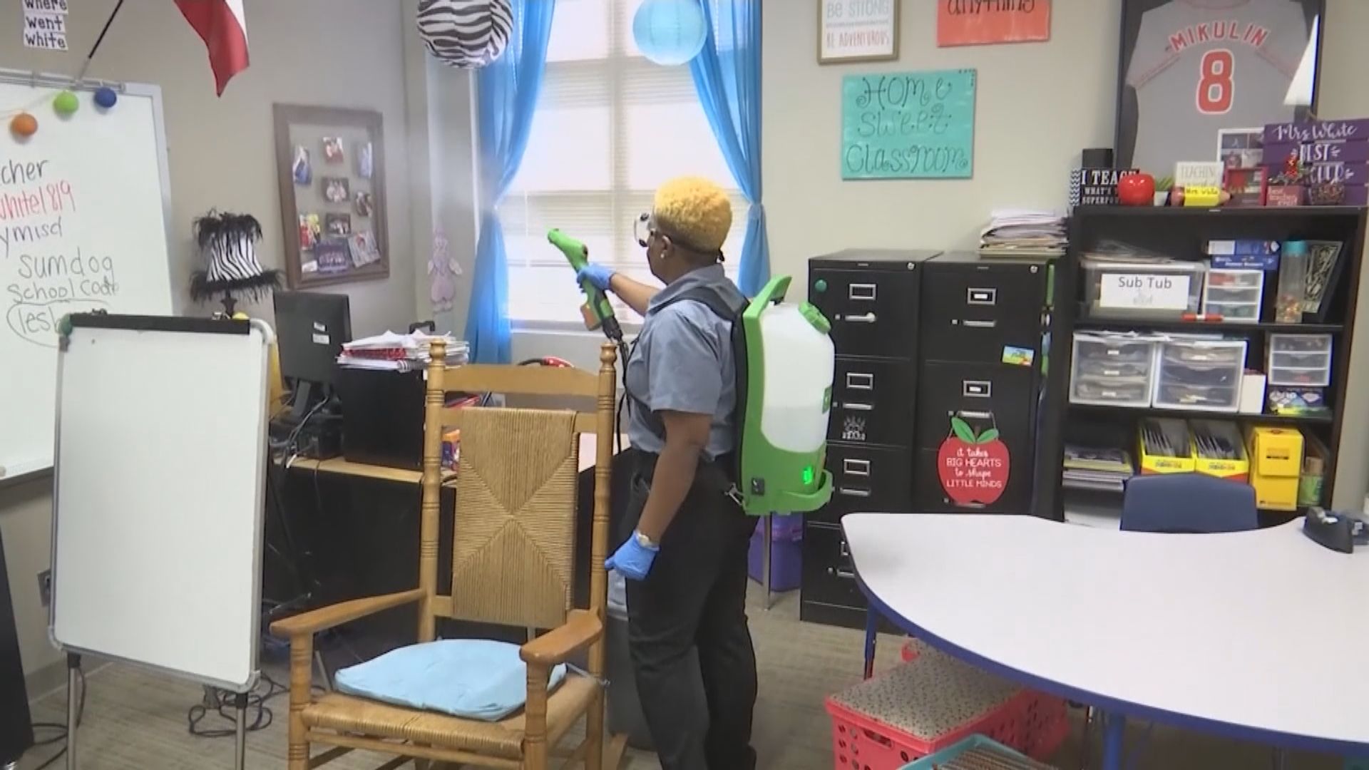 美國疫情持續　多州面臨復課難題