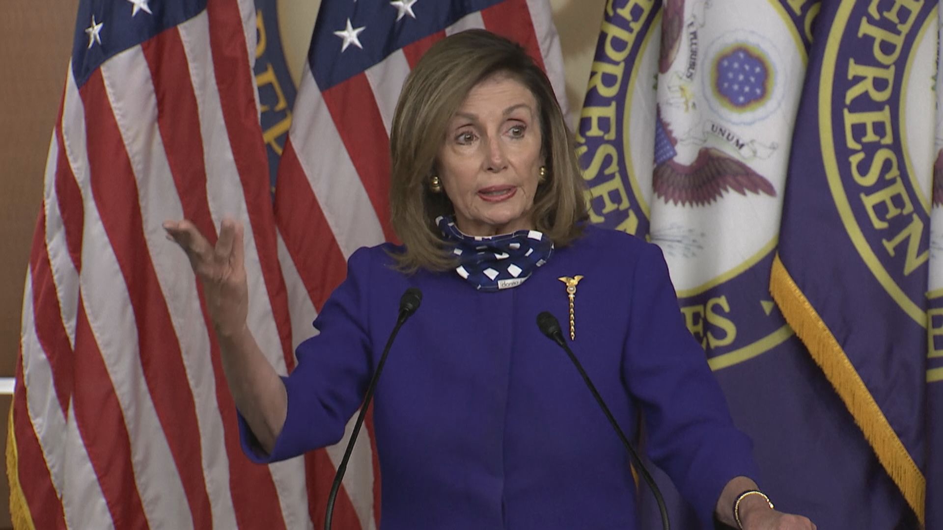 美國眾議院議長宣布所有眾議員在眾議院內需戴口罩