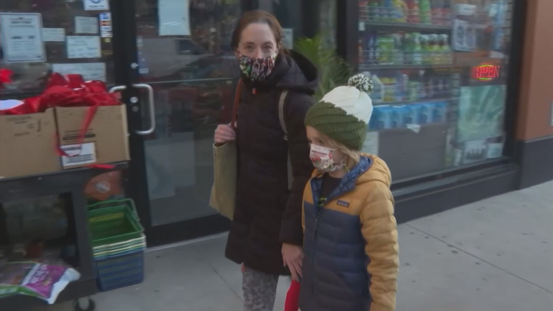 美國疫情仍然嚴峻　紐約學校周四起暫停面授課程