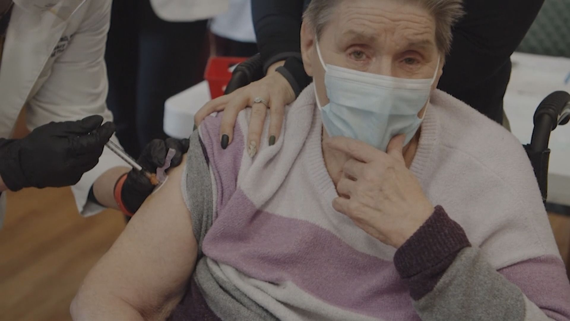 美國公布「口罩令」　周二起乘坐公共交通工具須戴口罩