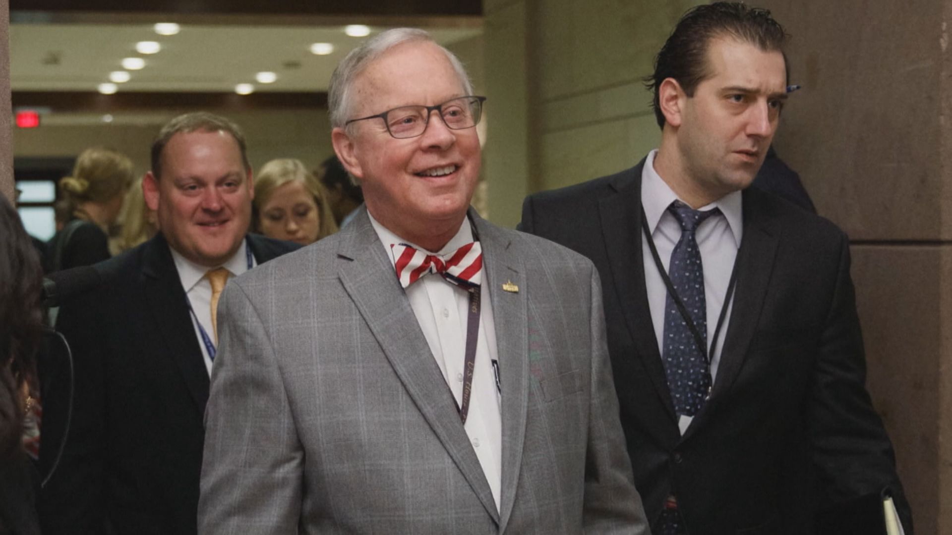 美國首次有在任國會議員確診新冠病毒後死亡