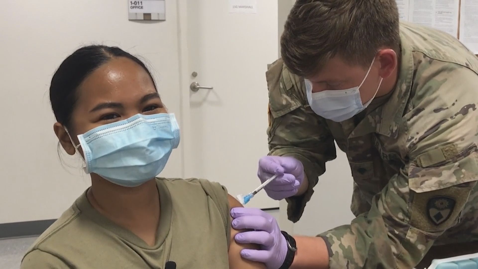 美國國防部強制所有軍人下月中前接種疫苗