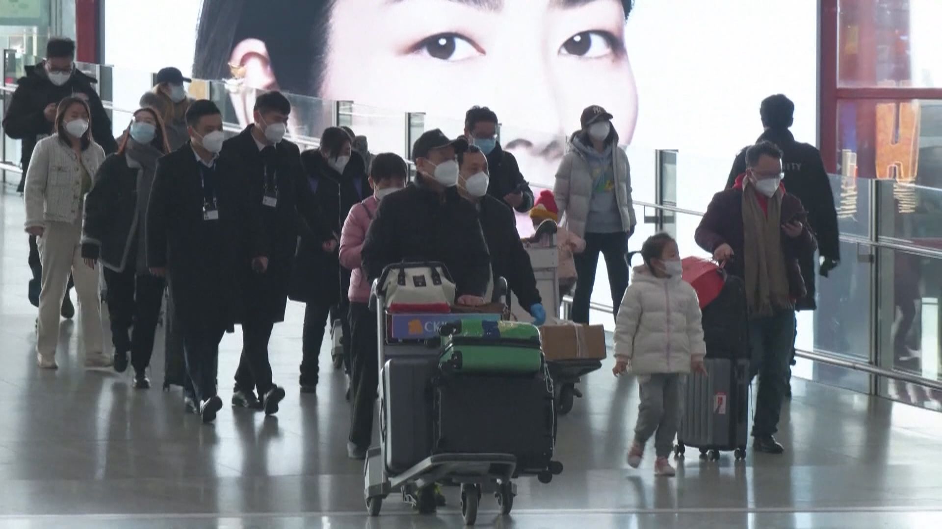 報道指美國將取消自華赴美旅客須持新冠病毒陰性證明要求