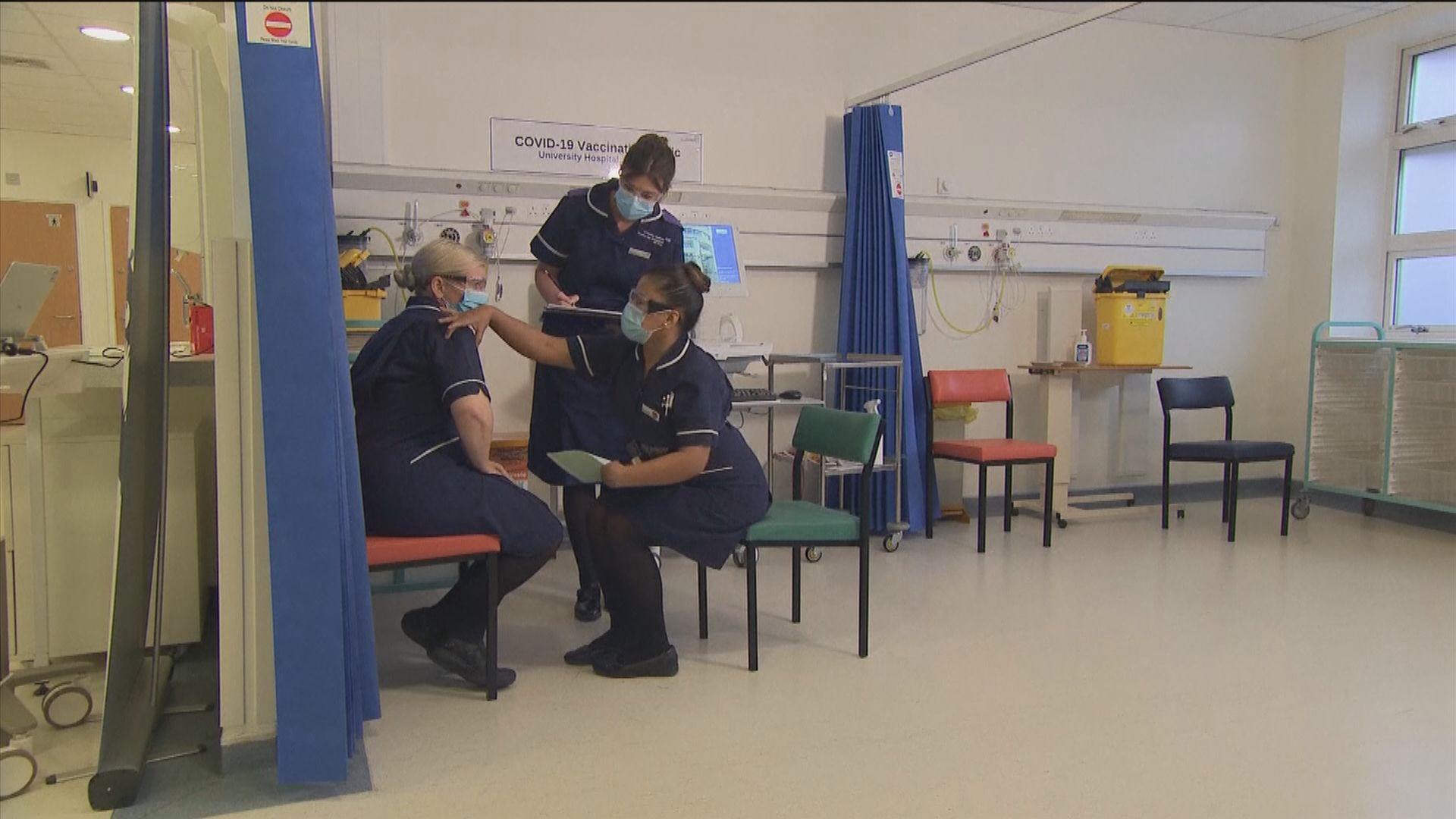 英國周二起為國民大規模注射新冠疫苗