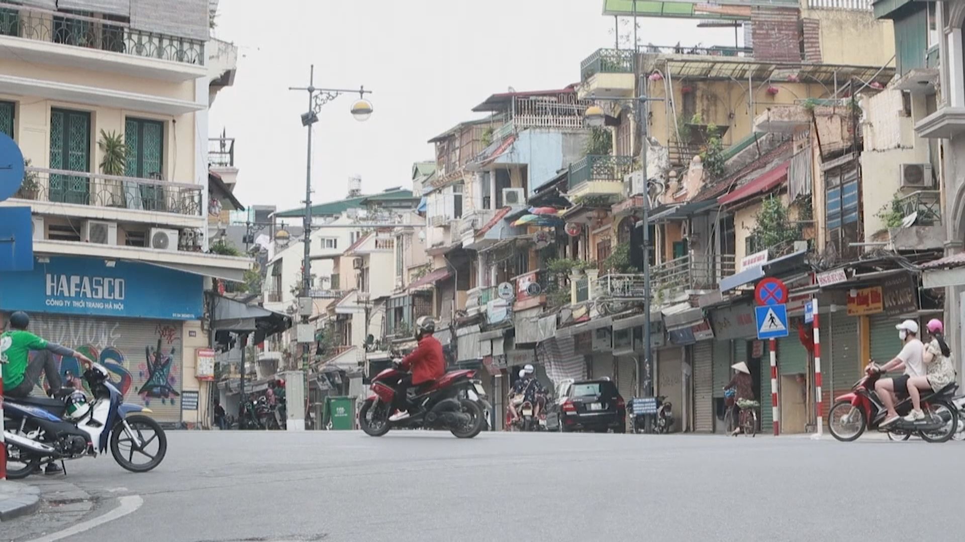 越南胡志明市周一起收緊防疫措施