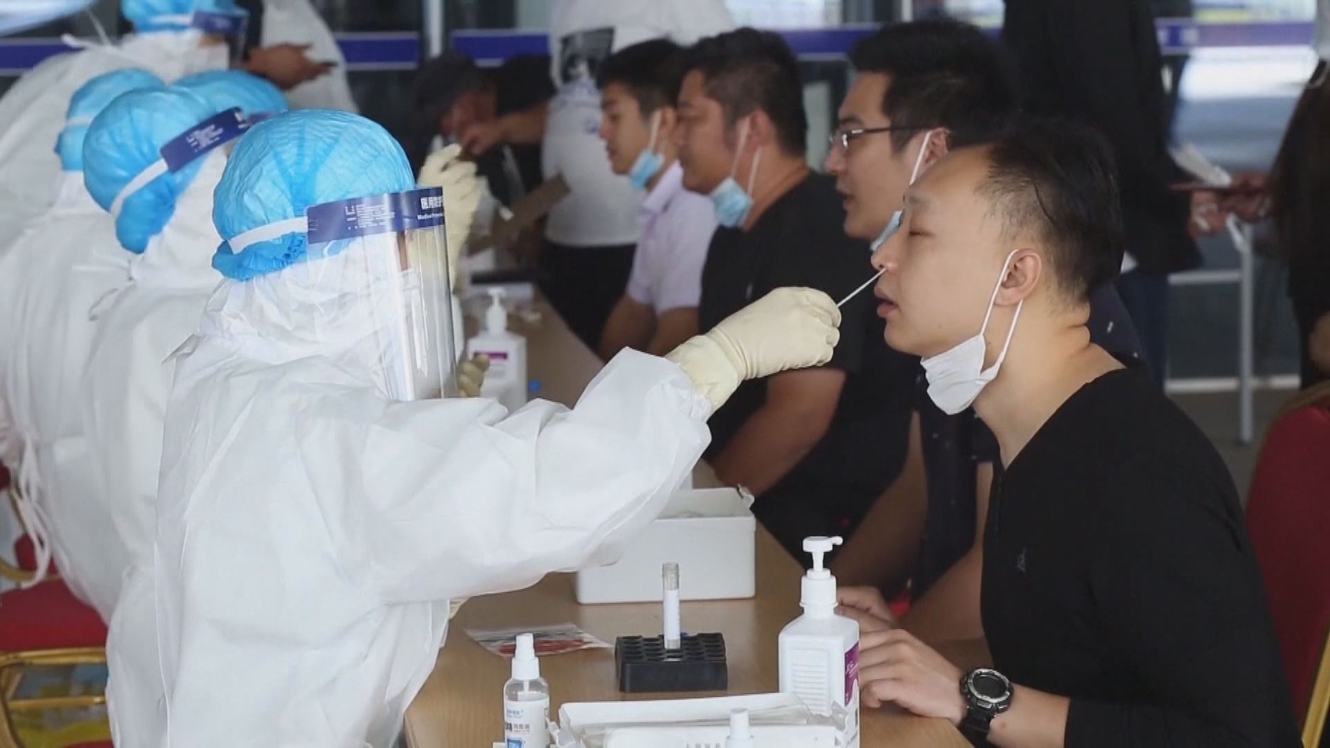 統計指平均每16秒有一人因新冠病毒死亡