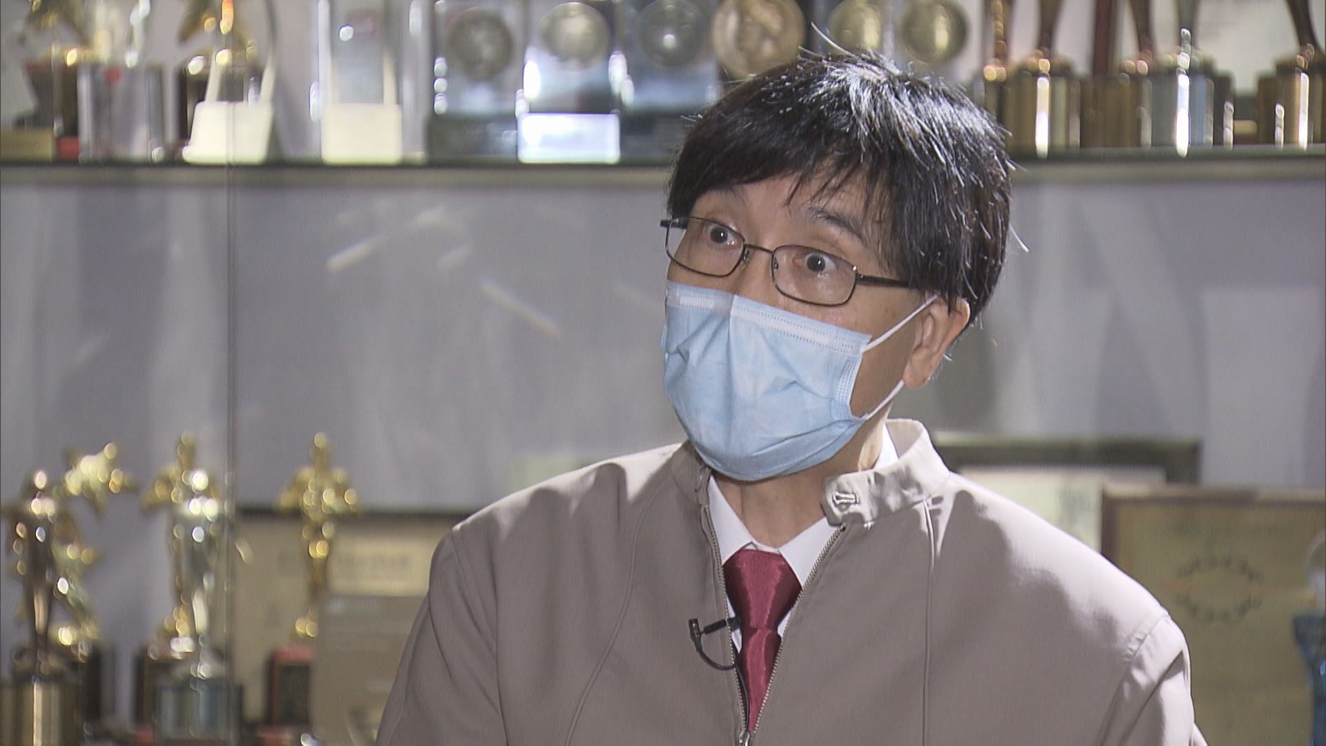 袁國勇：新冠病毒嚴重程度與其他傳染病相若　應強制檢測